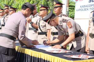 Kapolresta Tidore Pimpin Sertijab Sejumlah Pejabat dan Kapolsek