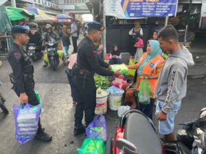 Personel Polda Malut Hadir di Berbagai Aspek Kehidupan