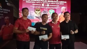 Nobar Bareng Kabid Humas dan Pejabat Mabes Polri: Pimpinan Media FaduliNews Ucapkan Terima Kasih atas Pelayanan Terbaik